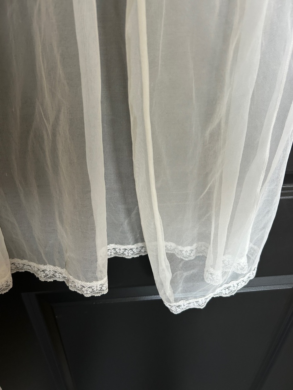 Vintage Sheer Lace Peignoir Set - Cream - Picture 5 of 8